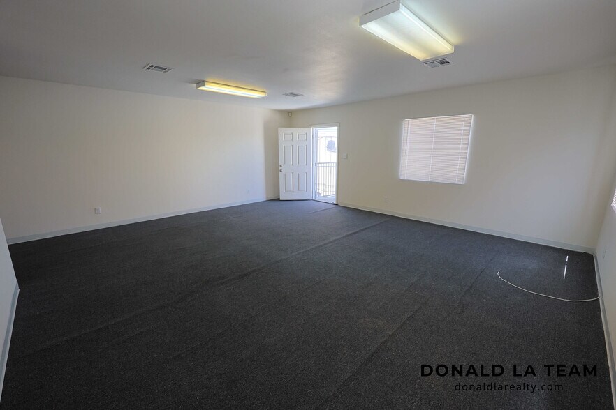 More Photos Of 3583 E 1st St, Los Angeles Office For Sale