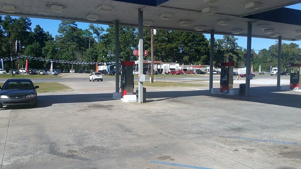 More Photos Of 4000 Highway 28 E, Pineville Service Station For Sale