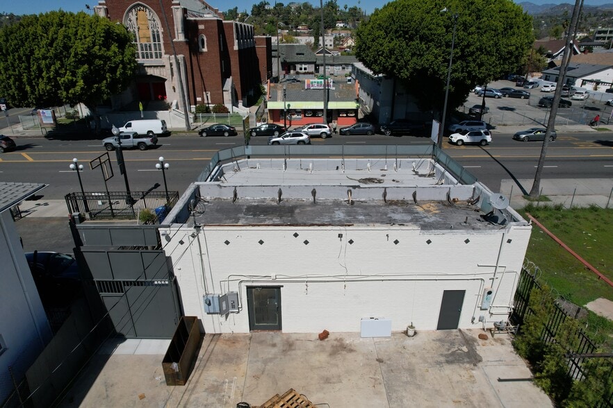 More Photos Of 5320 N Figueroa St, Los Angeles Storefront For Lease