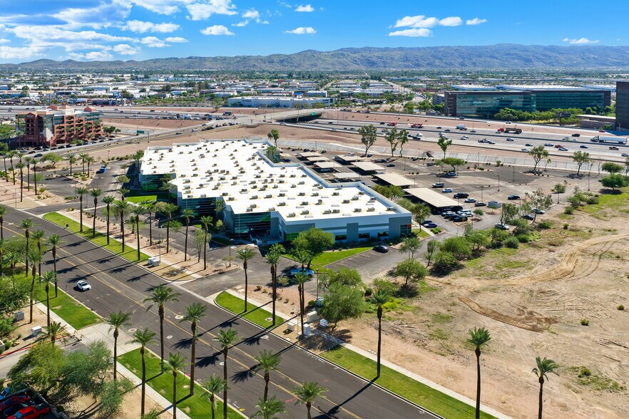 More Photos Of 3255 E Elwood St, Phoenix Light Distribution For Lease