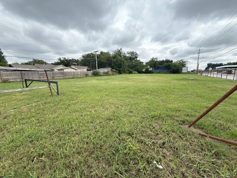 More Photos Of 1931 N Lewis Ave, Tulsa Land For Sale