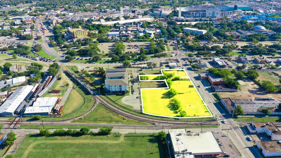 More Photos Of 3237 Al Lipscomb Way, Dallas Land For Sale