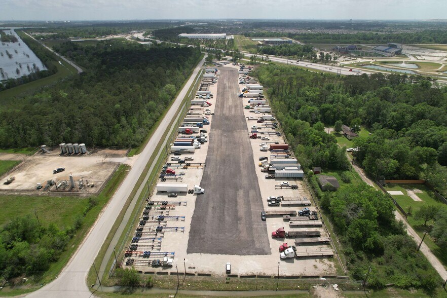 More Photos Of 11211 Hornberger Rd, Houston Land For Lease