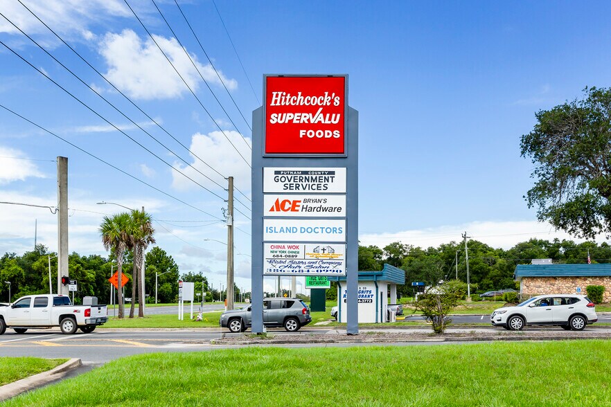 More Photos Of 1114 Highway 20, Interlachen Unknown For Lease