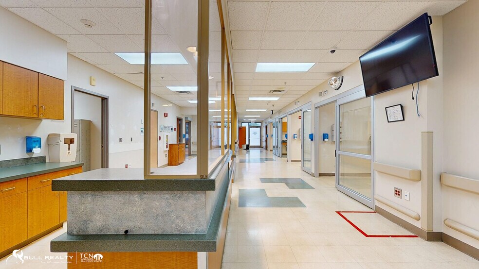 More Photos Of 1362 S Main St, Ellijay Hospital For Lease