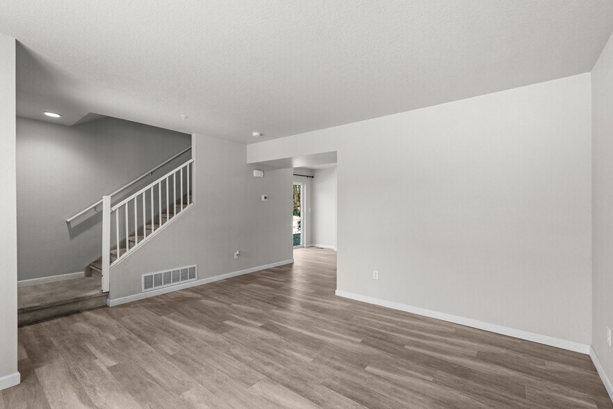 More Photos Of 375 E Ohio Ave, Fountain Apartments For Sale