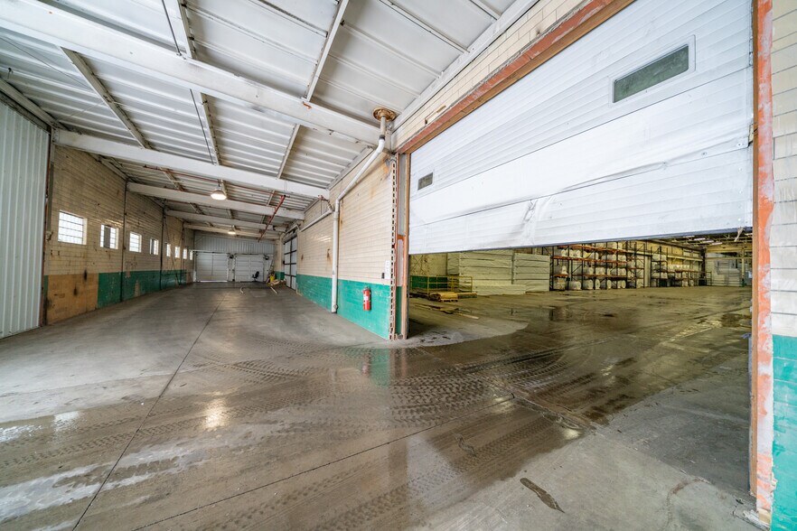 More Photos Of 1801 Mill Ave NE, Brainerd Warehouse For Lease