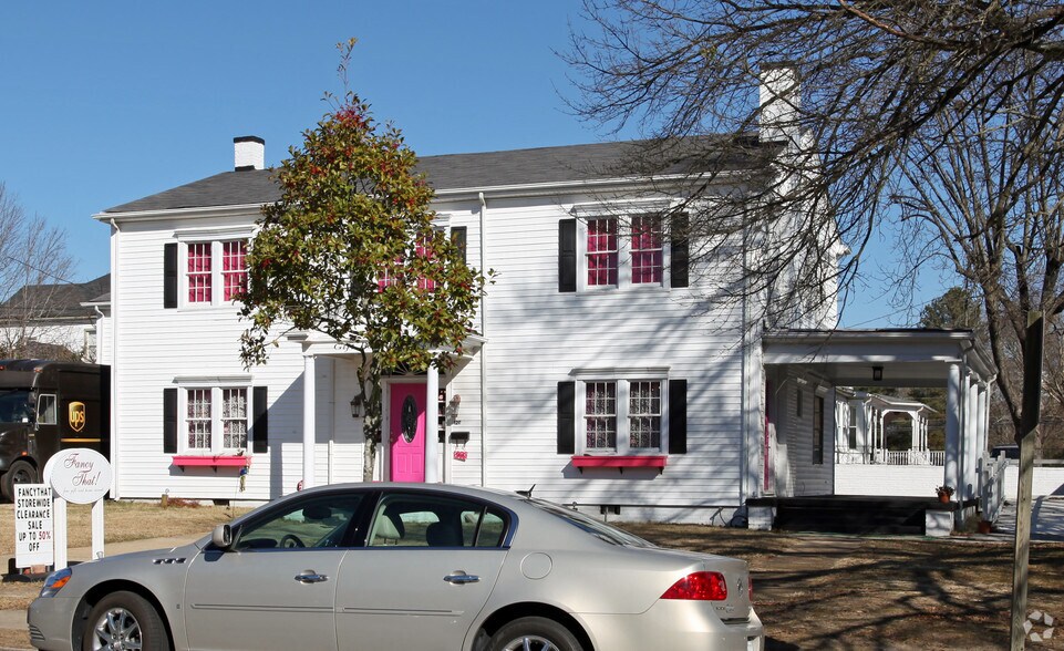 More Photos Of 120 E Main St, Clayton Office For Lease