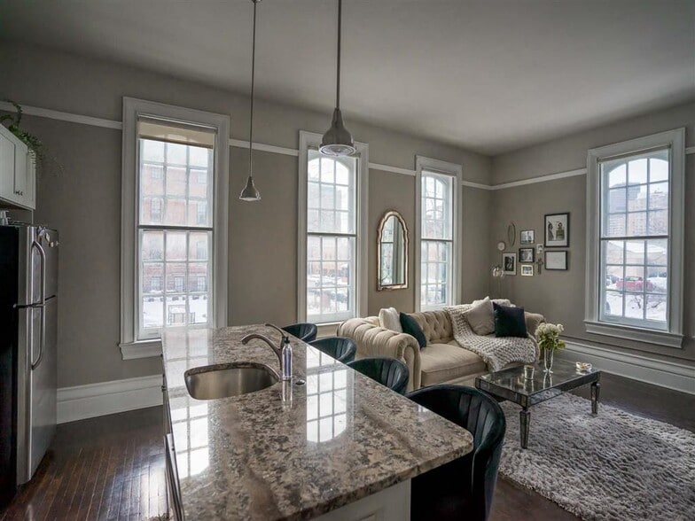 More Photos Of 300 Alexander St, Rochester Apartments For Sale