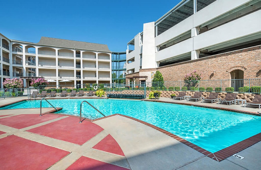 More Photos Of 301-409 N Walker Ave, Oklahoma City Apartments For Lease