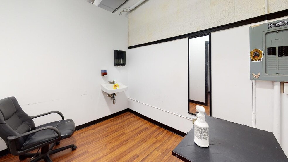 More Photos Of 168 Main St, Webster Apartments For Lease