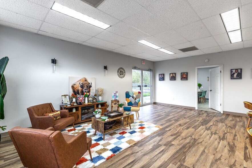 More Photos Of 6640 Lincoln Ave, Lockport Freestanding For Sale