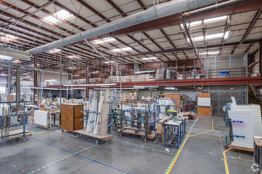 More Photos Of 3407 N Perris Blvd, Perris Manufacturing For Lease