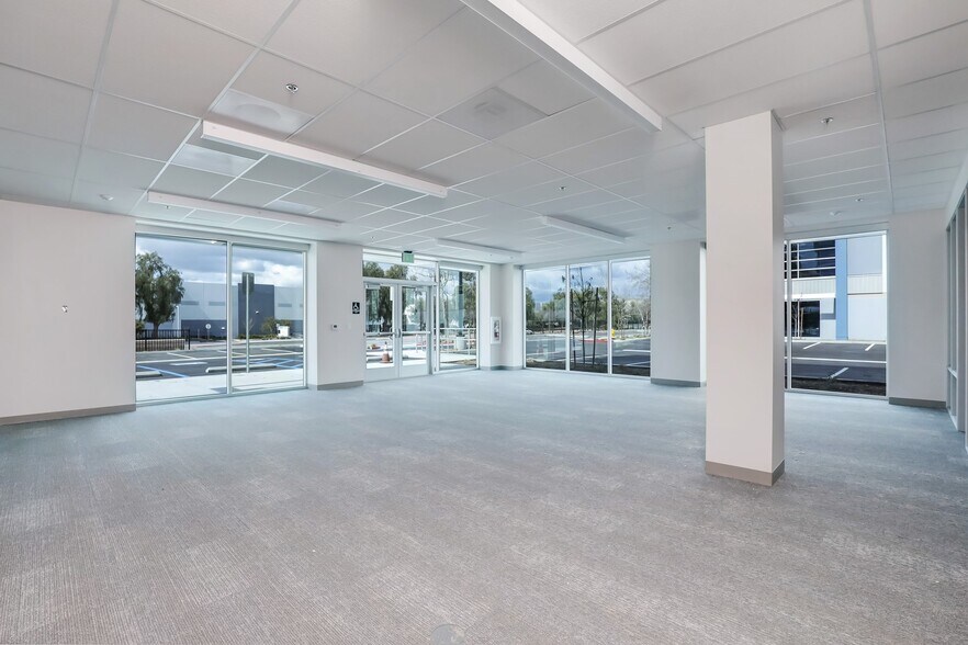 More Photos Of 4130 E Los Angeles Ave, Simi Valley Unknown For Lease