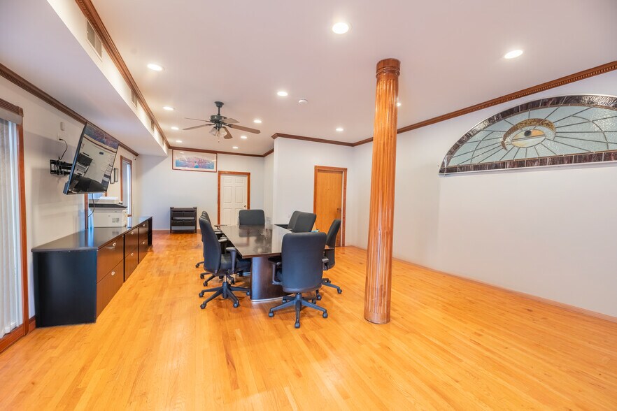 More Photos Of 600 Grand St, Hoboken Office Residential For Sale