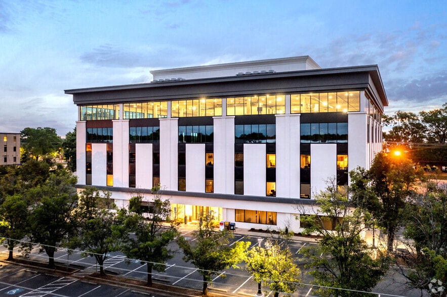 Primary Photo Of 4600 Park Rd, Charlotte Office For Lease