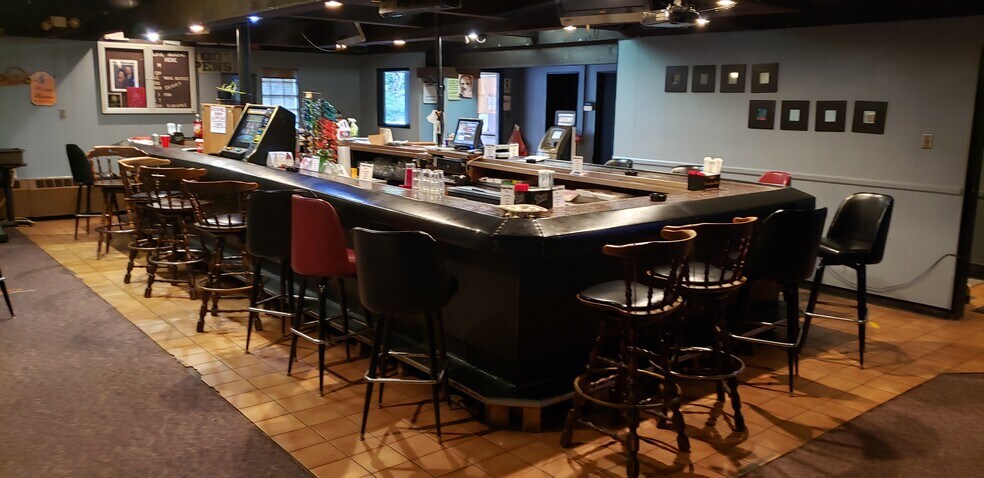 More Photos Of 2660 Library Rd, Pittsburgh General Retail For Sale