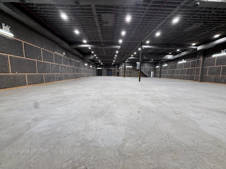 Primary Photo Of 1539 Covert St, Ridgewood Warehouse For Lease
