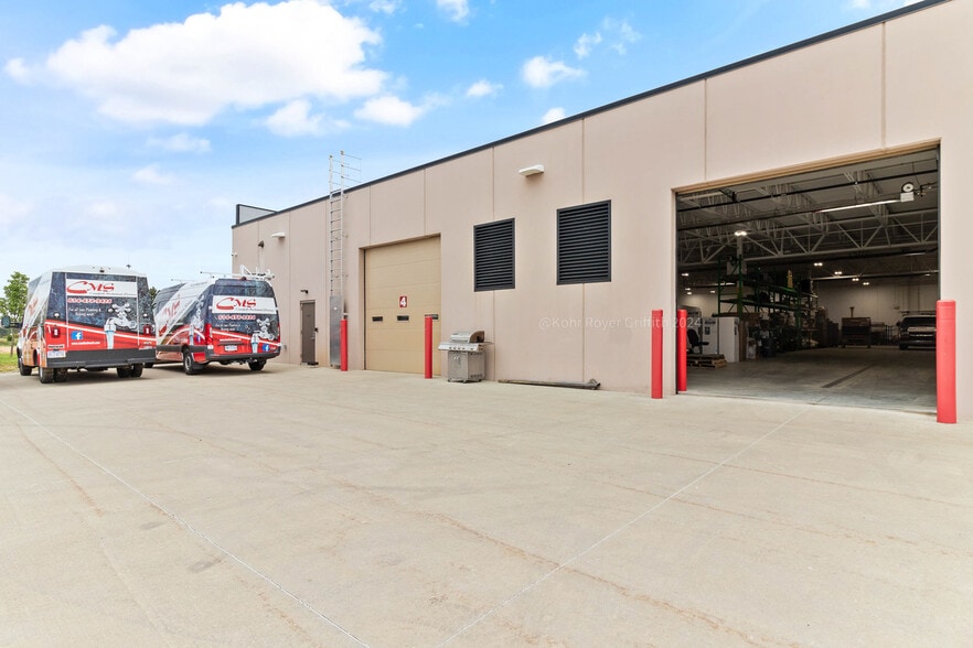 More Photos Of 9464 Jersey Mill Rd NW, Pataskala Warehouse For Lease