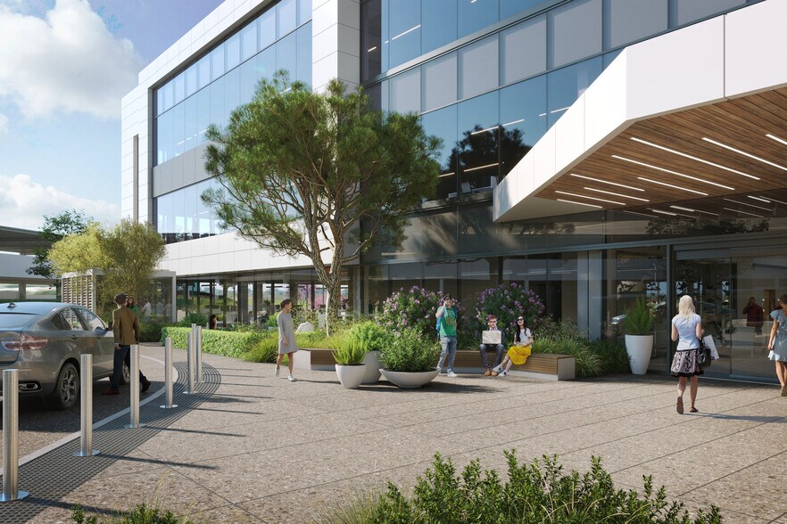 More Photos Of 10251 Vista Sorrento Pky, San Diego Research And Development For Lease