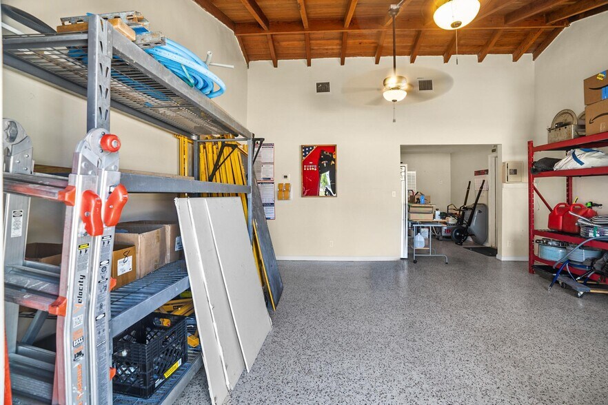 More Photos Of 4736 Lake Worth Rd, Greenacres Office For Sale