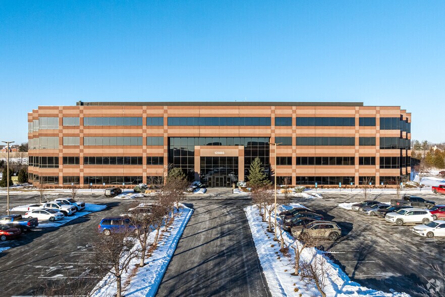 More Photos Of 12980 Foster St, Overland Park Office For Lease