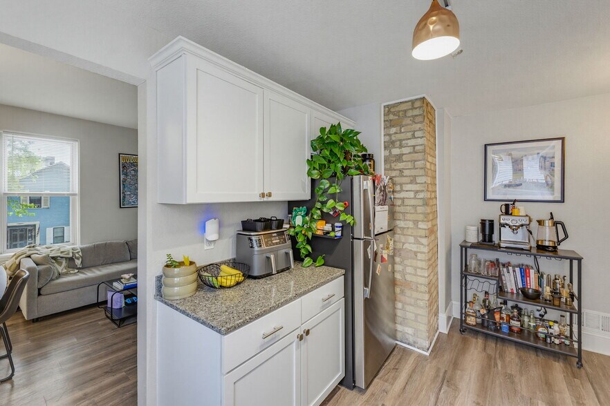 More Photos Of 2436 S Wentworth Ave, Milwaukee Apartments For Sale