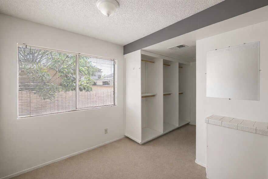 More Photos Of 104 N Atlantic Blvd, Alhambra Apartments For Sale