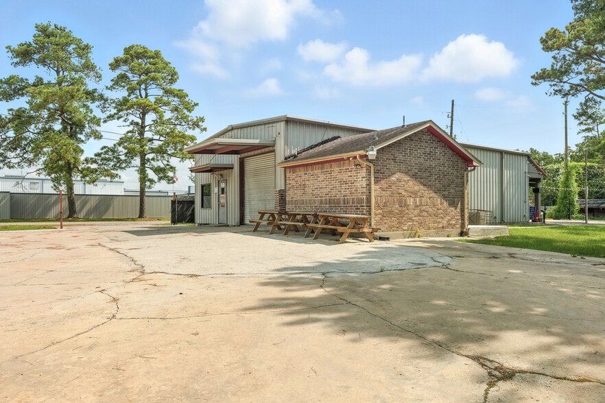 More Photos Of 13213 Fm 2100 Rd, Crosby Restaurant For Sale