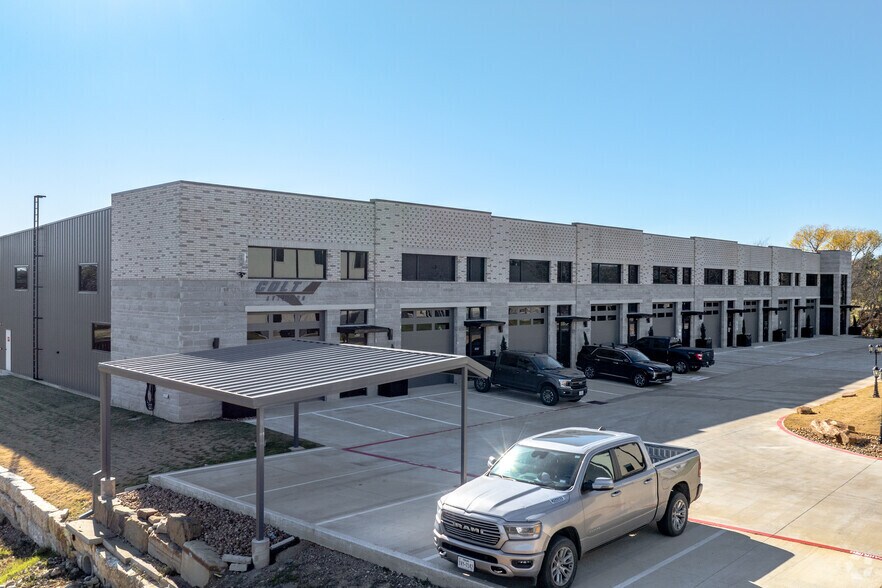 More Photos Of 1652 FM 407 E, Argyle Showroom For Lease