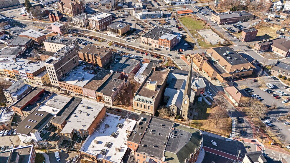 More Photos Of 48-54 North St, Middletown Apartments For Lease