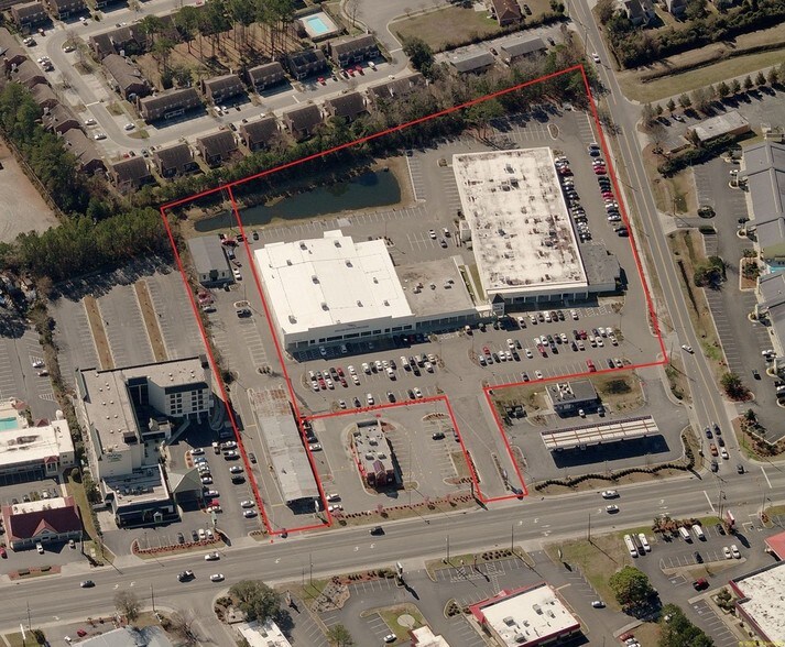 More Photos Of 5000 Market St, Wilmington Schools For Lease