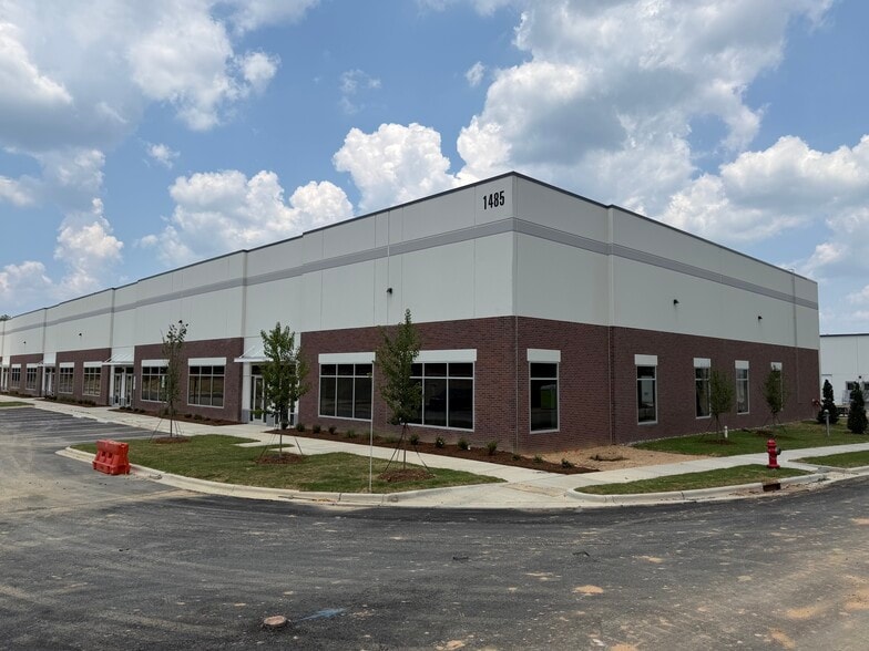 Primary Photo Of 1485 Goodwin Rd, Apex Unknown For Lease