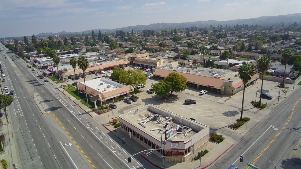 More Photos Of 20502 E Arrow Hwy, Covina Restaurant For Lease