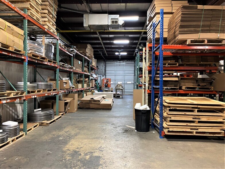 More Photos Of 3050 Plainfield Rd, Dayton Warehouse For Sale