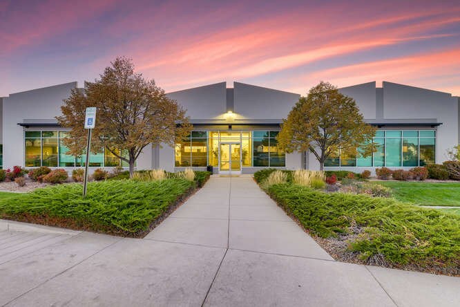 More Photos Of 13059 E Peakview Ave, Englewood Warehouse For Sale