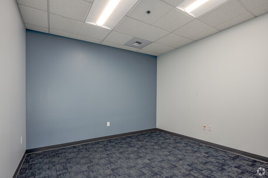 More Photos Of 2101 Arena Blvd, Sacramento Office For Lease