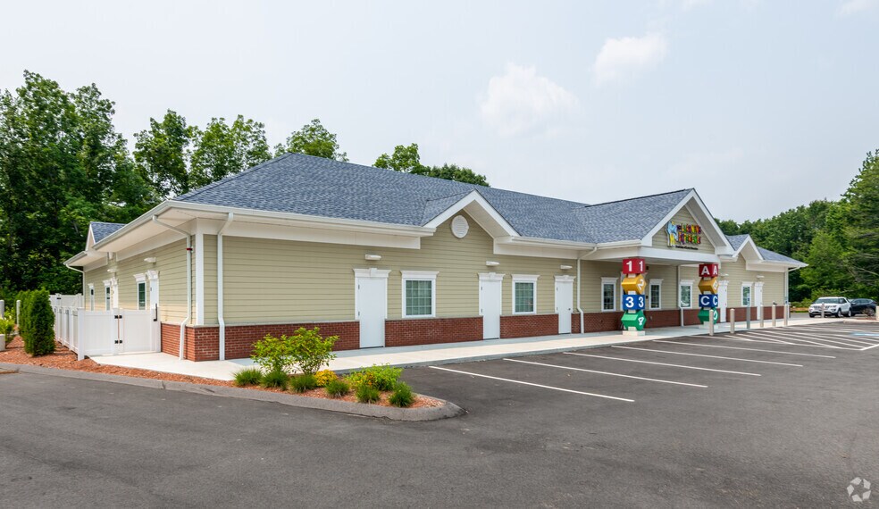 Primary Photo Of 308 Andover St, Danvers Daycare Center For Lease