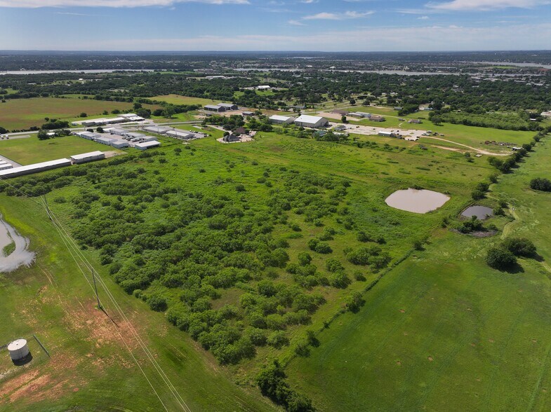 More Photos Of 1312 Weatherford Hwy, Granbury Land For Sale