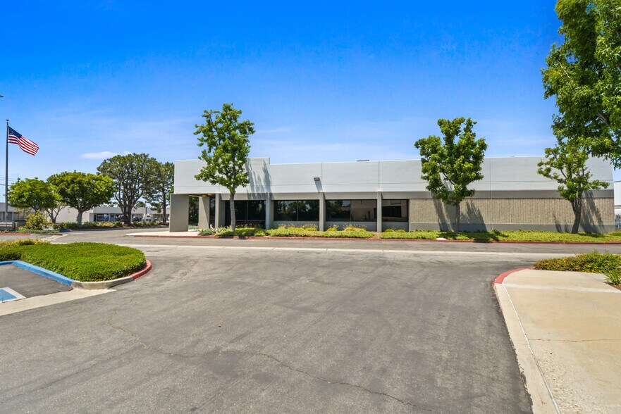 More Photos Of 749 N Main St, Orange Manufacturing For Sale