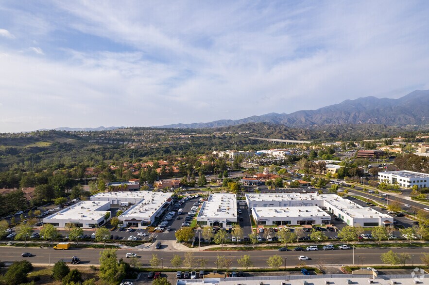 More Photos Of 29851 Aventura, Rancho Santa Margarita Freestanding For Lease