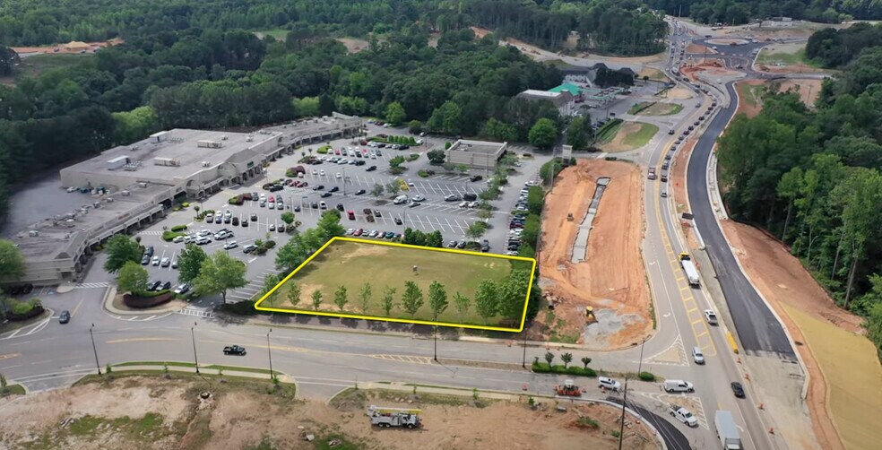 More Photos Of 2095 Highway 211 NW, Braselton Land For Lease