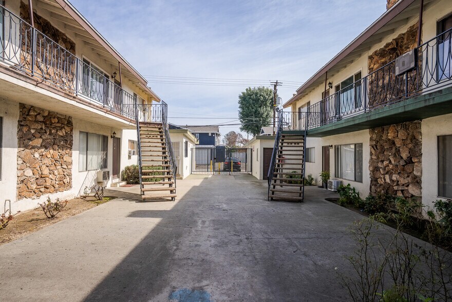 More Photos Of 3106 N Garey Ave, Pomona Apartments For Sale