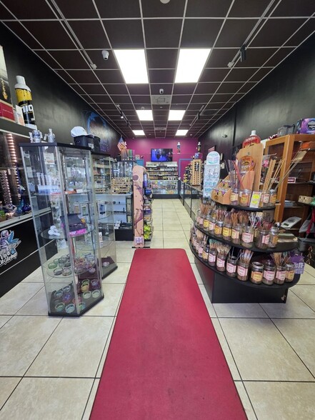 More Photos Of 8901 SW 157th Ave, Miami Storefront For Sale