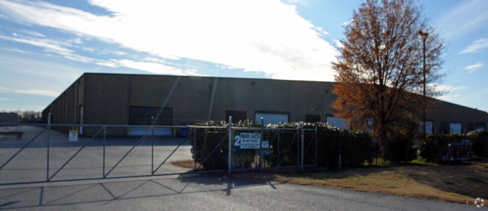 More Photos Of 8200 Frazier Pike, Little Rock Manufacturing For Sale