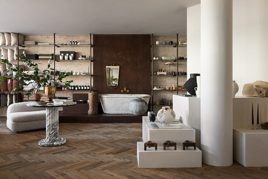 More Photos Of 8880 Washington Blvd, Culver City Office For Lease