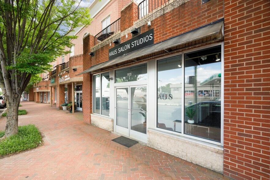 More Photos Of 1919-1921 W Cary St, Richmond Storefront Retail Residential For Sale
