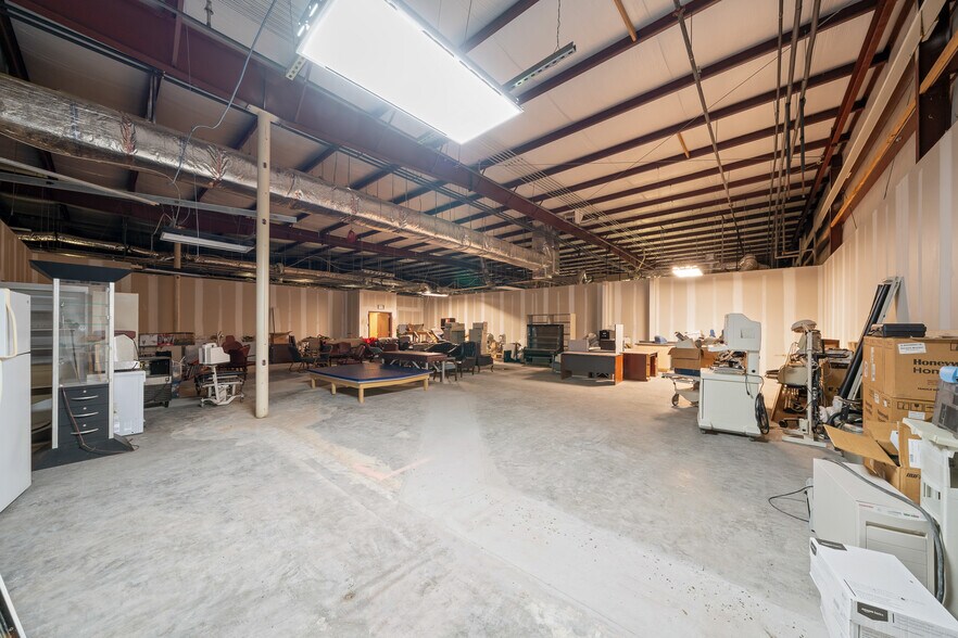 More Photos Of 2500 Citrus Blvd, Leesburg Medical For Sale