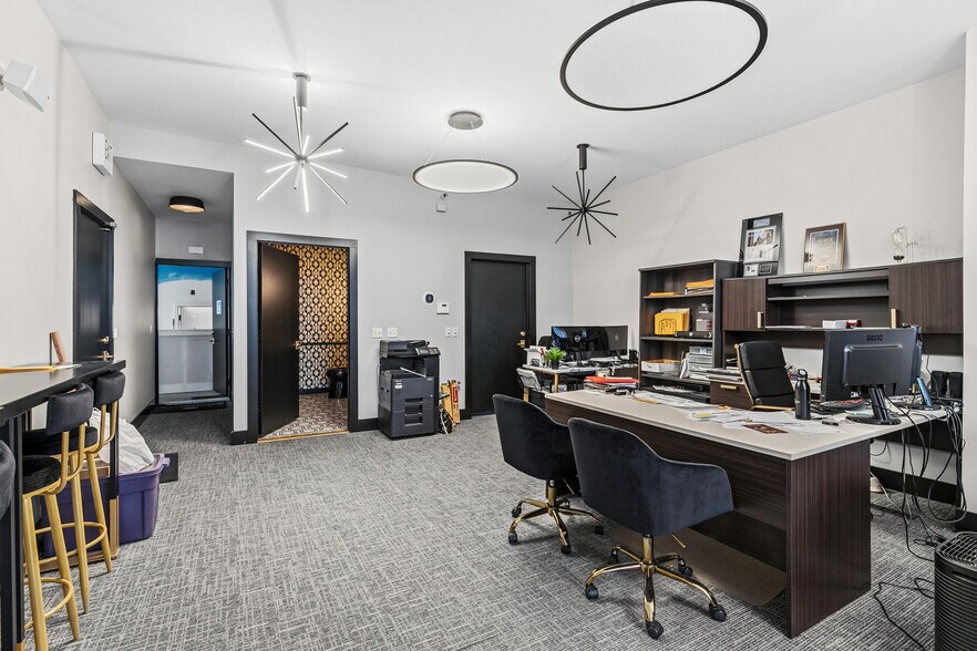 More Photos Of 4423 S Nicollet Ave, Minneapolis Office Residential For Sale
