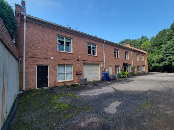 More Photos Of 184 Ben Burton Cir, Bogart Office For Sale